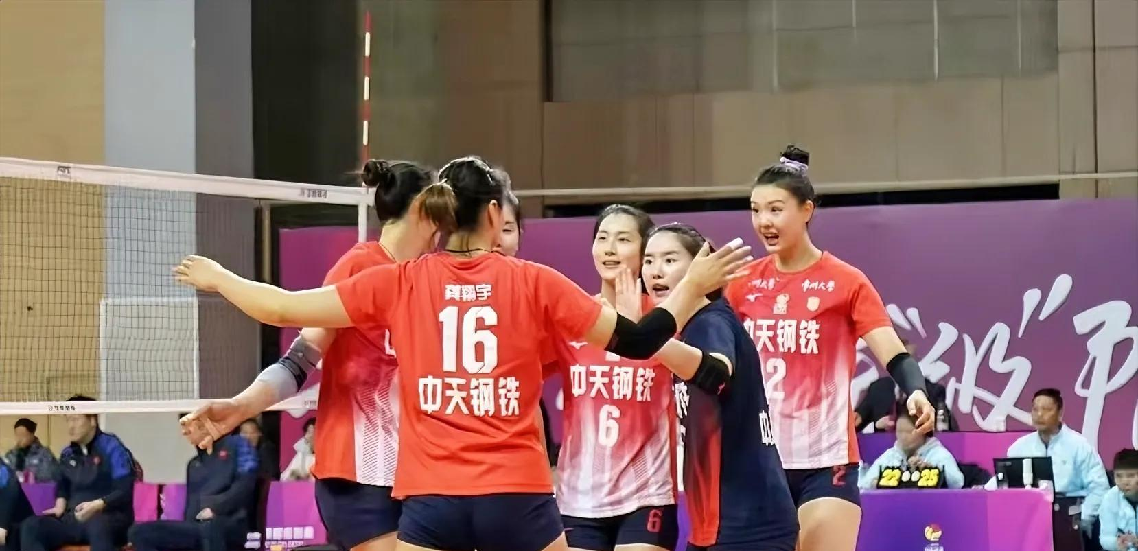 海港战胜劲敌中国女排，晋级之路畅通无阻