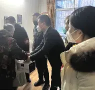 金卡戴珊疑因霉霉新歌掉粉130万 金卡戴珊疑因霉霉新歌掉粉130万